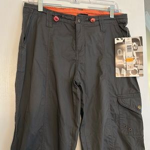Activology Small Charcoal Color Capri Pants